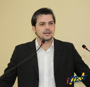 Com 31 anos, Aluizio São José é candidato a prefeito por Coxim