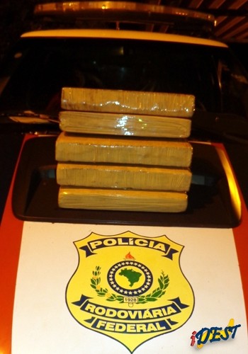 Maconha apreendida com adolescente em São Gabriel.