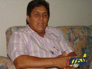 Ele estava nos Estados Unidos.