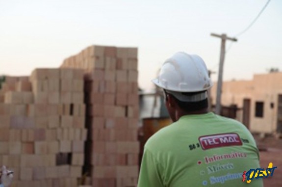 Maio registrou 672 trabalhadores da construção civil a menos no mercado.