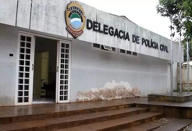 Fachada da Delegacia de Polícia Civil de Rio Negro, onde caso foi registrado.