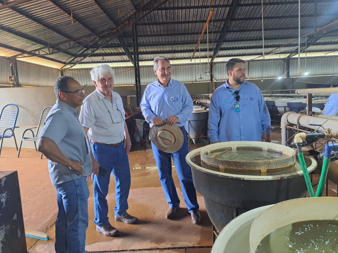 Secretário-executivo da Semadesc, Rogério Beretta conheceu toda a estrutura do projeto Pacu acompanhado de do fundador Nilo Brun.