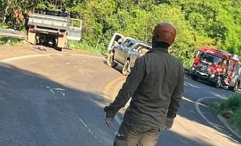 Acidente na MS-423 deixa feridos e mobiliza Bombeiros e SAMU na Serra da Alegria, em Rio Verde