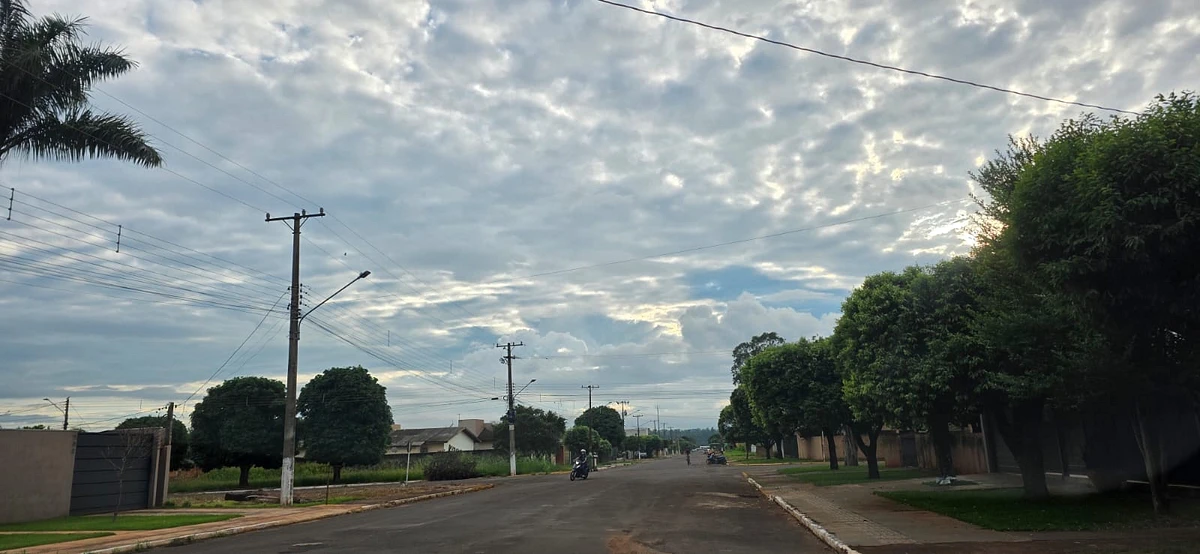 Previsão aponta sol, calor e possibilidade de chuva para São Gabriel do Oeste e região norte