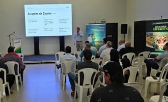 Coamo orienta produtores sobre reforma tributária em encontro em São Gabriel do Oeste