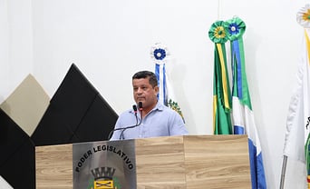 Ramão solicita criação de adicional de assiduidade para valorizar servidores em São Gabriel do Oeste