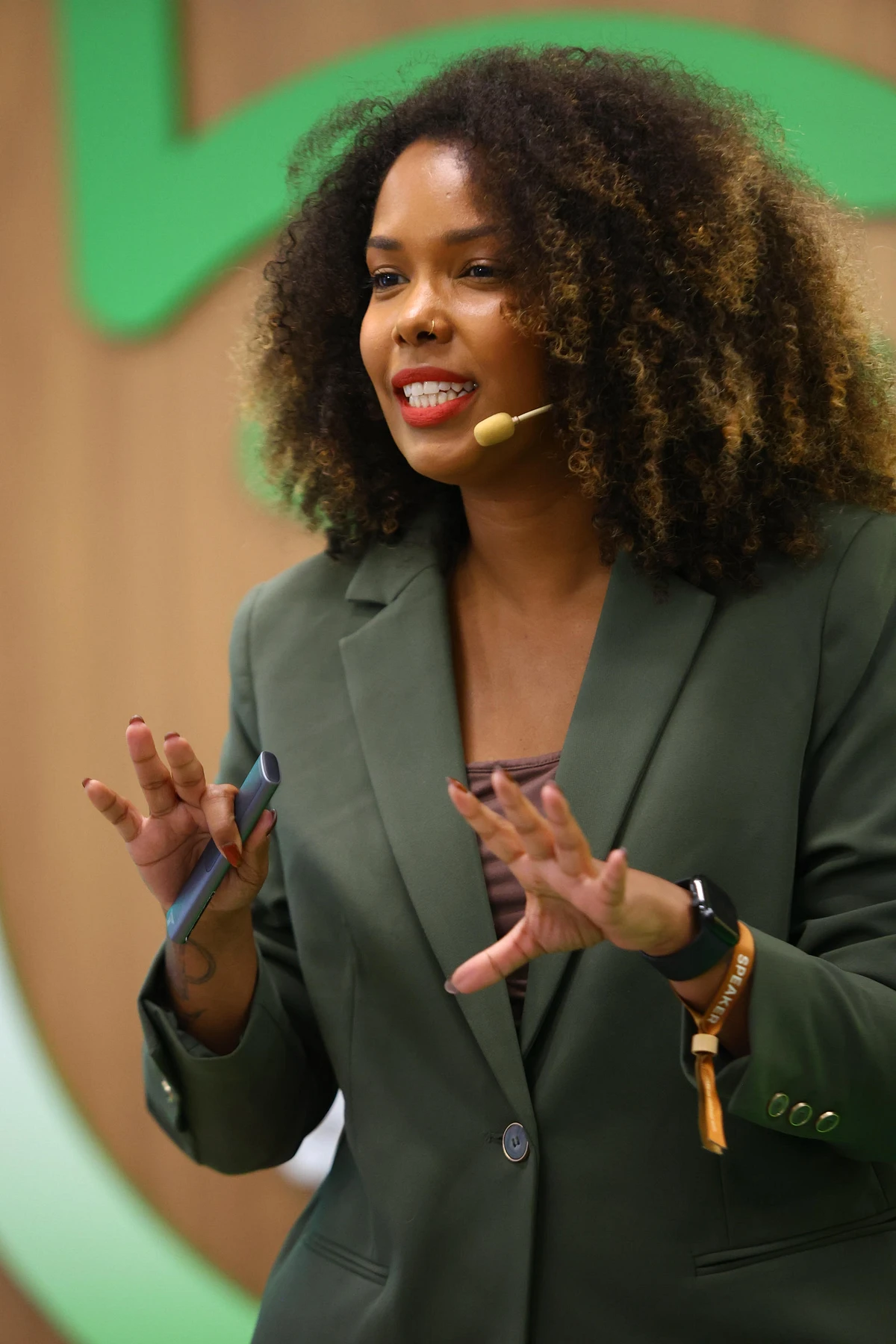 Amanda Graciano.