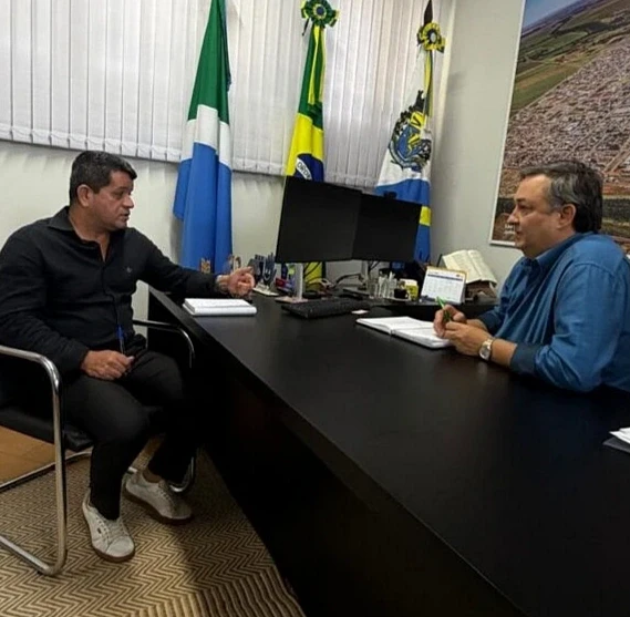 Ramão Gomes propõe implantação de programa de lote urbanizado para ampliar acesso à moradia em São Gabriel do Oeste