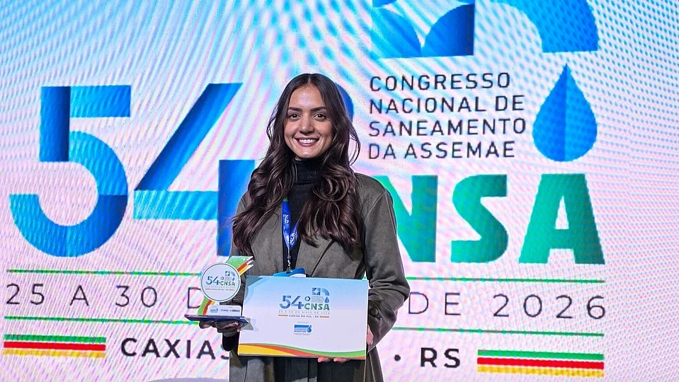 Presidente do SAAE de São Gabriel do Oeste coordena fórum sobre liderança feminina em congresso nacional de saneamento