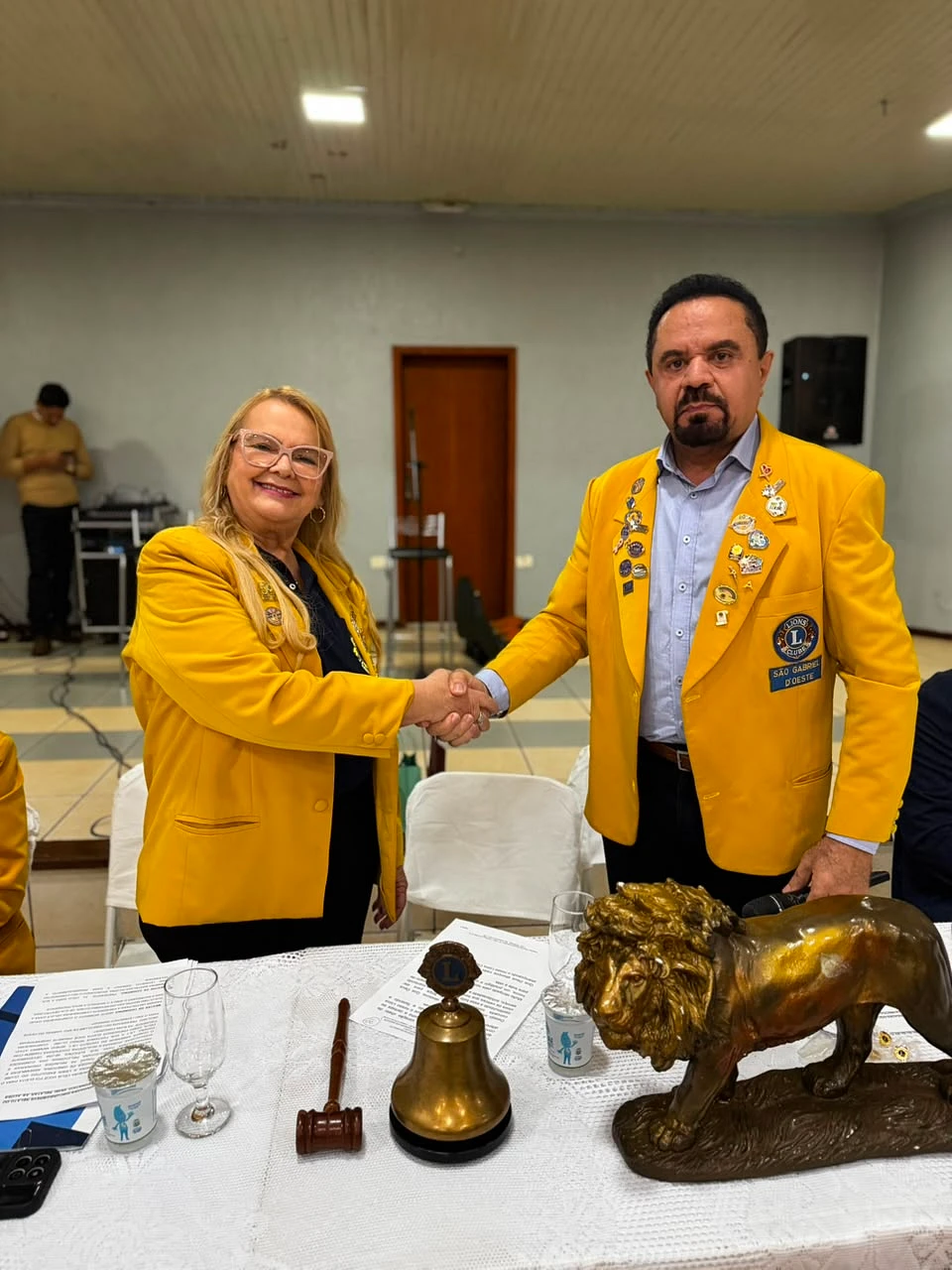 Atual presidente, Dra Célia e ex-presidente Antônio David.