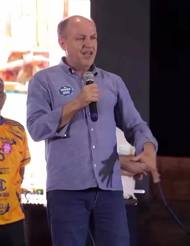 Com apoio de lideranças locais, Mochi participa de reunião de campanha em São Gabriel do Oeste