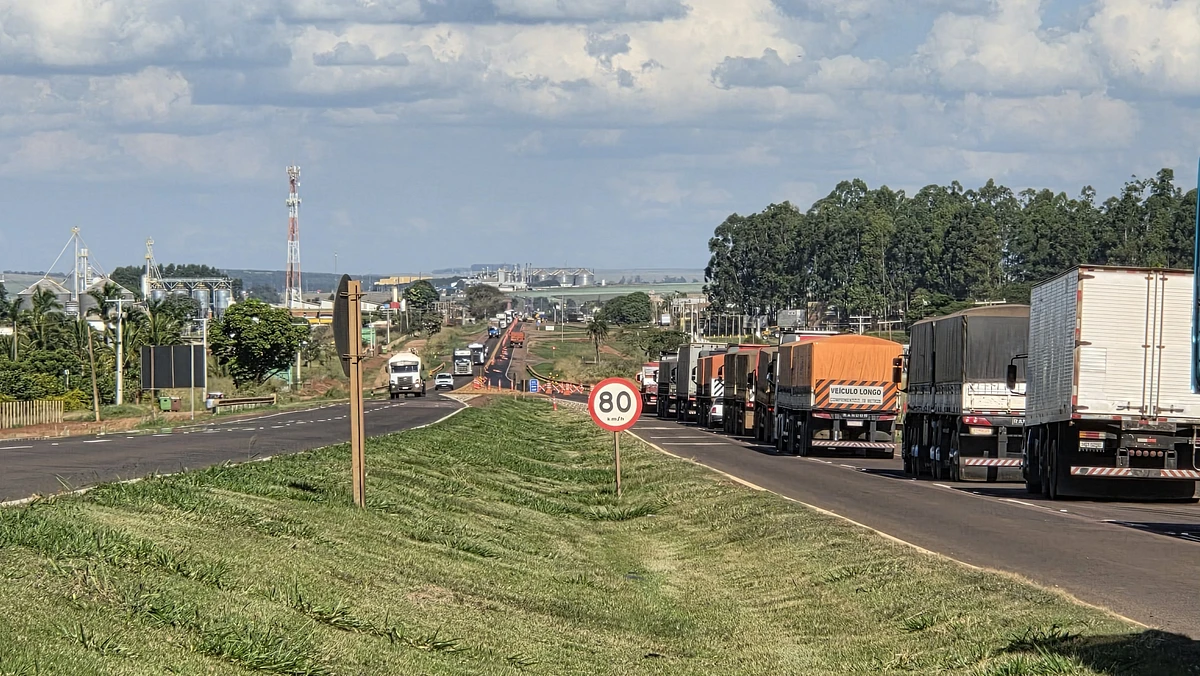 Pare e Siga em São Gabriel do Oeste.