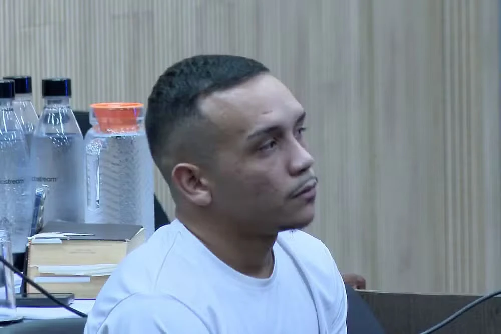Matheus Henrique de Oliveira Domingos no bando dos réus.