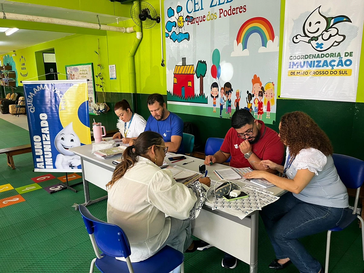 A emissão da DVA contribui para o acompanhamento da situação vacinal dos estudantes e o incentivo à vacinação em dia.