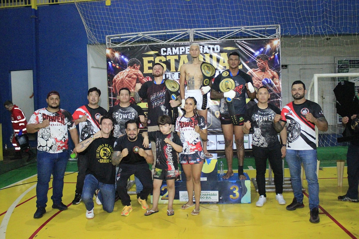 Atletas de São Gabriel do Oeste conquistam cinturões no Estadual e vaga no Brasileiro de Muaythai