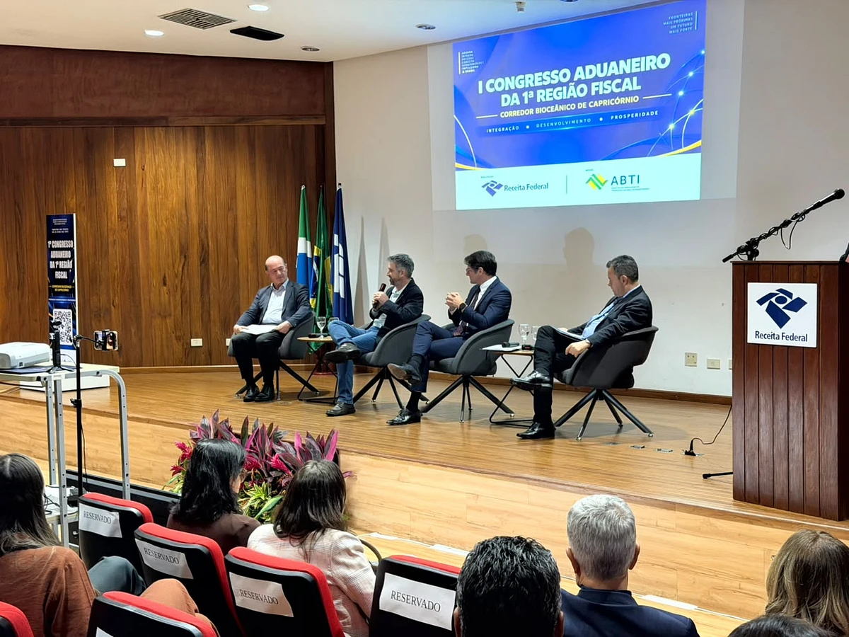 Congresso Aduaneiro da 1ª Região Fiscal em Campo Grande.